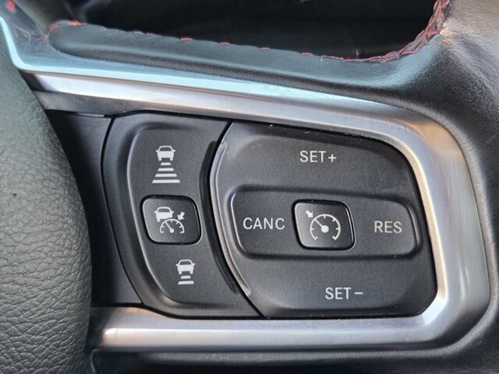 Used 2020 Jeep Gladiator Rubicon AWD/4WD image 32