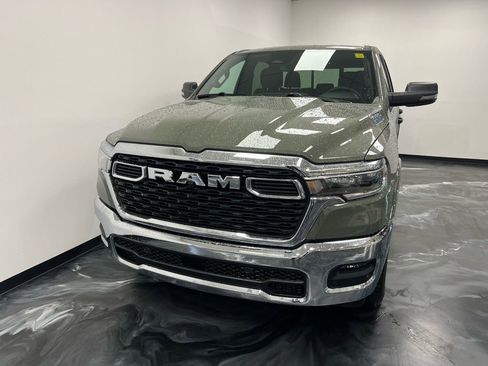 New 2026 RAM 1500 4x4 Crew Cab image 3