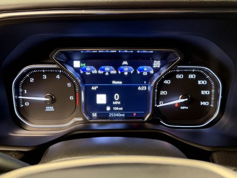 Used 2021 GMC Yukon XL Denali image 20