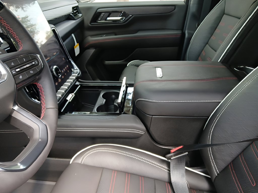 New 2026 GMC Yukon XL AT4 Ultimate AWD/4WD image 9