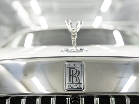 New 2027 Rolls-Royce Ghost Extended Wheelbase AWD/4WD image 16
