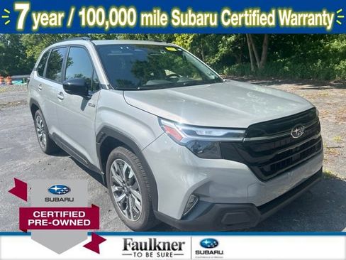 Used 2025 Subaru Forester Touring AWD/4WD image 1