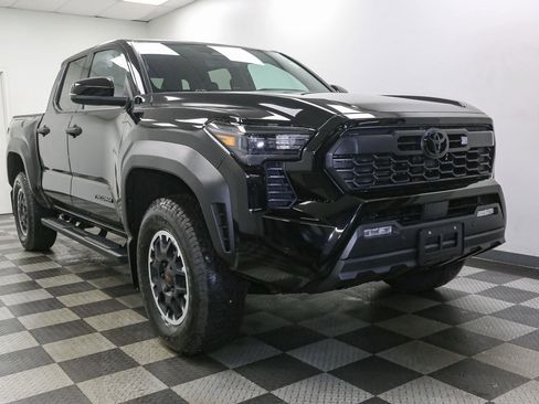 New 2026 Toyota Tacoma TRD Off-Road AWD/4WD image 2