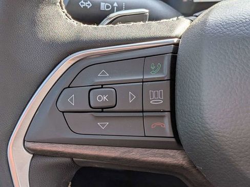 New 2026 Jeep Grand Cherokee Altitude AWD/4WD image 26