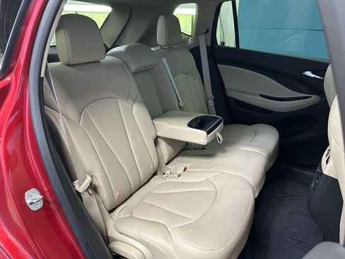 Used 2017 Buick Envision Essence image 45