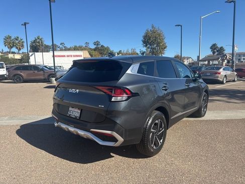 Used 2023 Kia Sportage LX AWD/4WD image 18