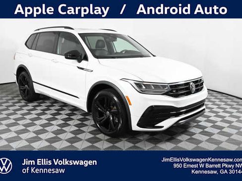 Used 2024 Volkswagen Tiguan SE R-Line FWD image 1