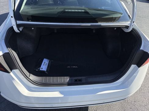 New 2025 Nissan Altima 2.5 S image 19