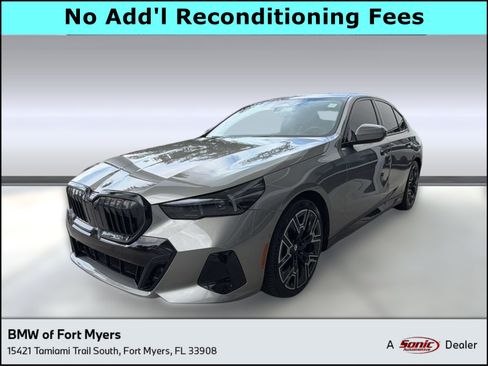 Used 2024 BMW 530i w/ M Sport Package RWD image 1