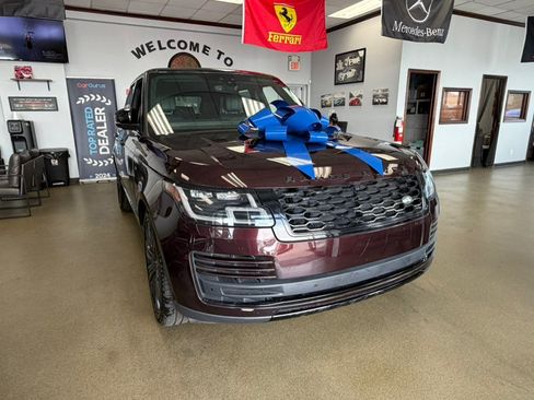 Used 2018 Land Rover Range Rover HSE AWD/4WD image 3