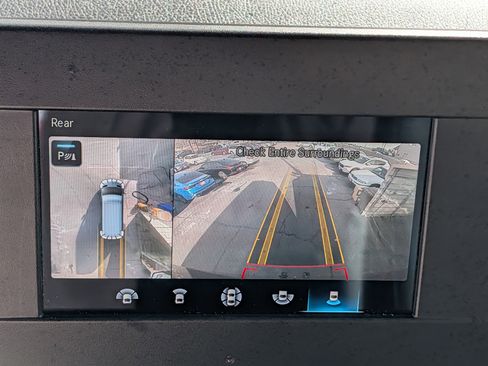 Used 2024 Mercedes-Benz Sprinter 2500 image 40