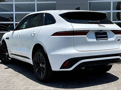 New 2026 Jaguar F-PACE R-Dynamic S image 3