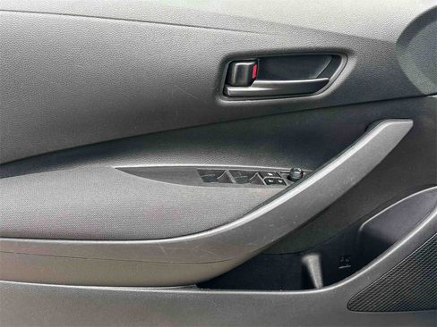Used 2024 Toyota Corolla LE image 16