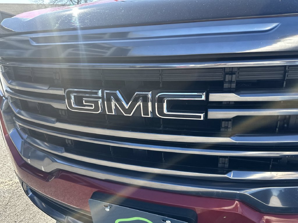 Used 2023 GMC Acadia AT4 w/ Preferred Package AWD/4WD image 32