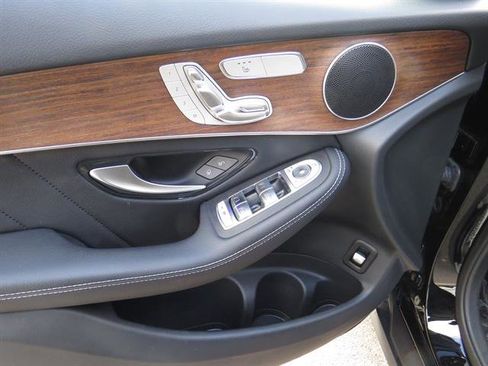 Certified 2021 Mercedes-Benz GLC 300 GLC 300 4MATIC w/ AMG Line image 9