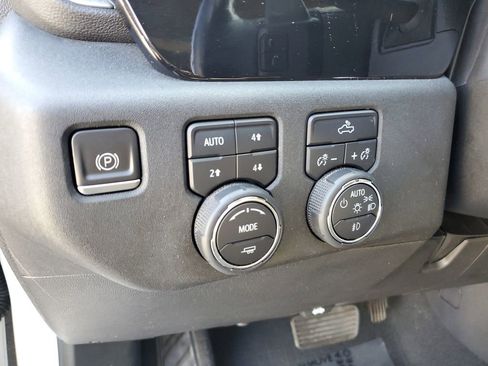 Used 2023 Chevrolet Silverado 1500 RST w/ Redline Edition image 23