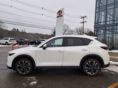 Used 2022 MAZDA CX-5 AWD 2.5 S w/ Premium Package image 3