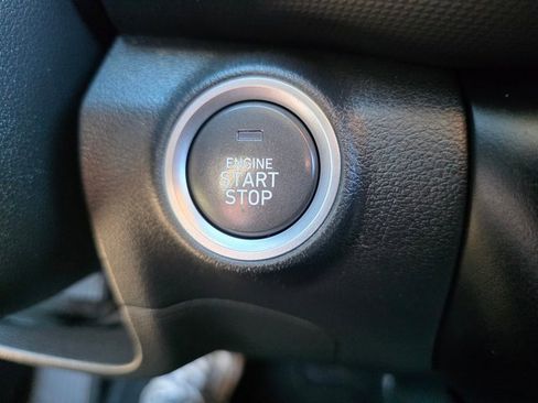 Certified 2022 Hyundai Kona SEL image 28