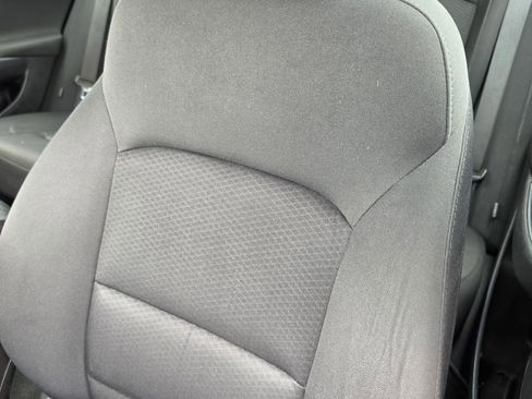 Used 2021 Chevrolet Malibu LT FWD image 26