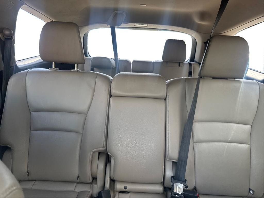 Used 2017 Honda Pilot EX-L image 12
