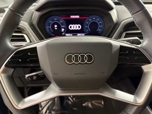 Certified 2023 Audi Q4 e-tron Premium Plus w/ Premium Plus RWD image 22