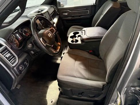 Used 2023 RAM 2500 Big Horn w/ Level 1 Equipment Group image 19