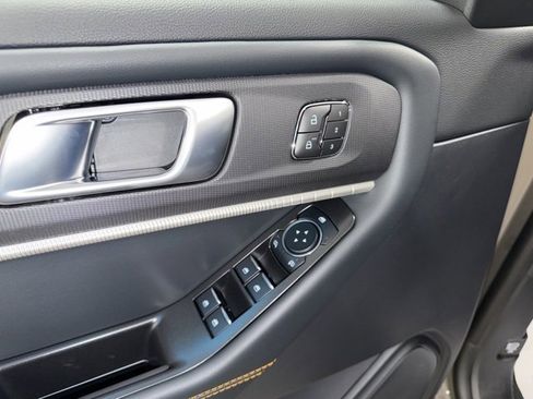 New 2026 Ford Explorer Tremor w/ Tremor Convenience Package image 11