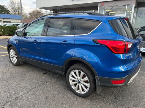 Used 2019 Ford Escape SEL FWD image 12