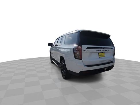 Used 2024 Chevrolet Suburban RST w/ Luxury Package AWD/4WD image 7