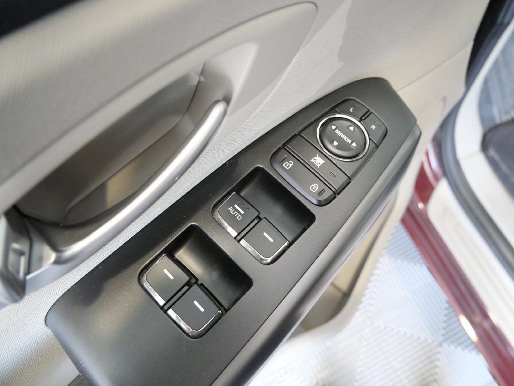 Used 2020 Kia Sedona EX FWD image 16