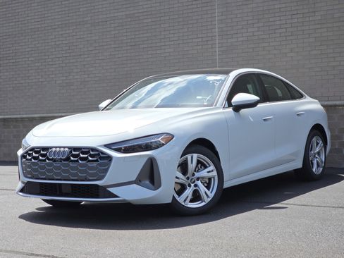 New 2025 Audi A5 2.0T Prestige image 1