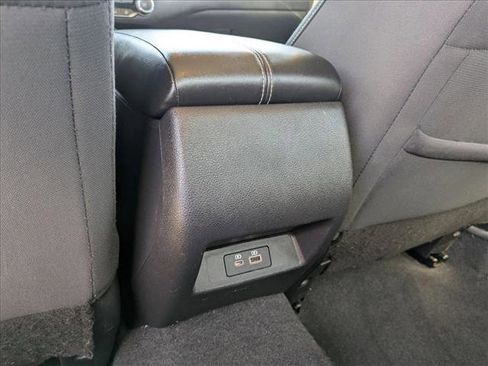 Used 2023 Nissan Altima 2.5 SV FWD image 17