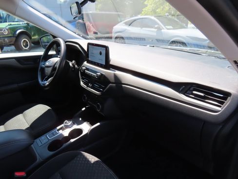 Used 2024 Ford Escape Active AWD/4WD image 16