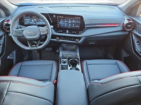 New 2026 Chevrolet Equinox RS w/ LPO, Floor Liner Package image 15