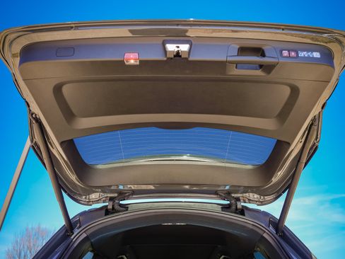 New 2026 Mercedes-Benz GLS 450 4MATIC image 38