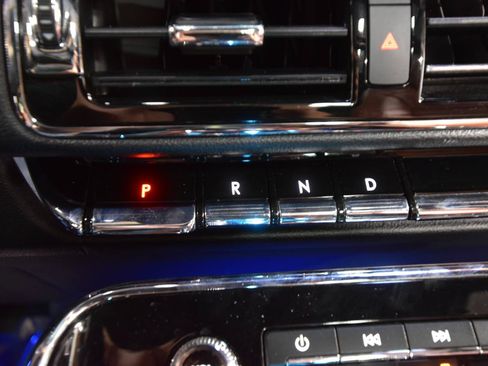 Used 2018 Lincoln Navigator L Reserve w/ Technology Package AWD/4WD image 30