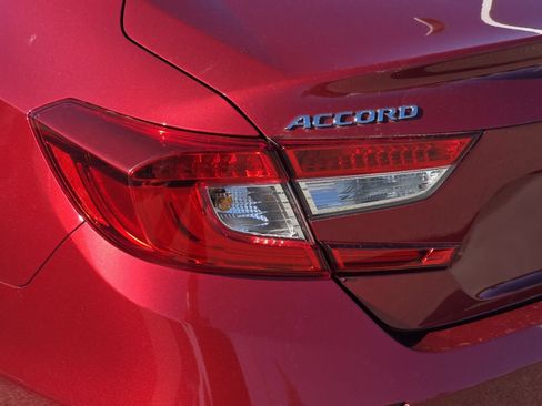 Certified 2020 Honda Accord LX image 11