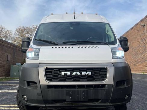 Used 2021 RAM ProMaster 2500 w/ Convenience Group FWD image 2