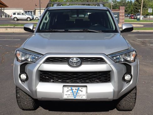 Used 2016 Toyota 4Runner SR5 AWD/4WD image 12