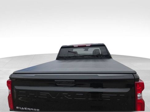 Used 2022 Chevrolet Silverado 1500 LT Trail Boss w/ Protection Package AWD/4WD image 4
