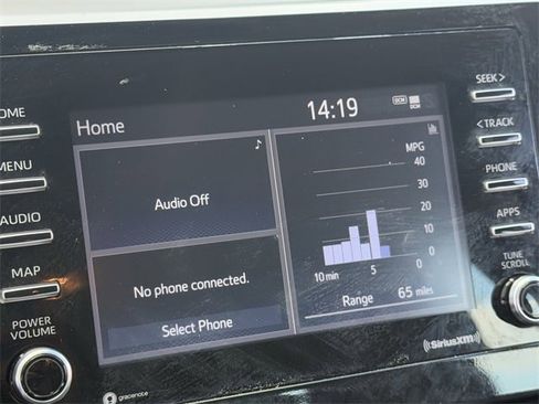 Used 2023 Toyota Camry SE image 18