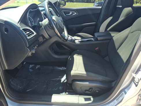 Used 2016 Chrysler 200 Limited w/ Anniversary Edition FWD image 22