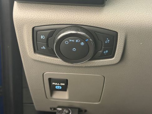 Used 2019 Ford F150 XL w/ Equipment Group 101A Mid RWD image 17