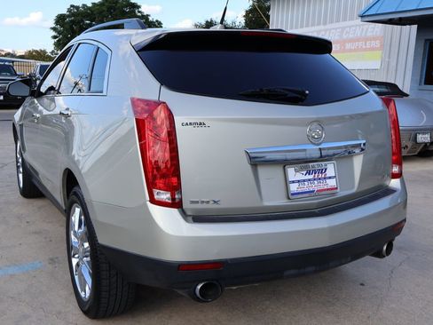 Used 2013 Cadillac SRX FWD image 5