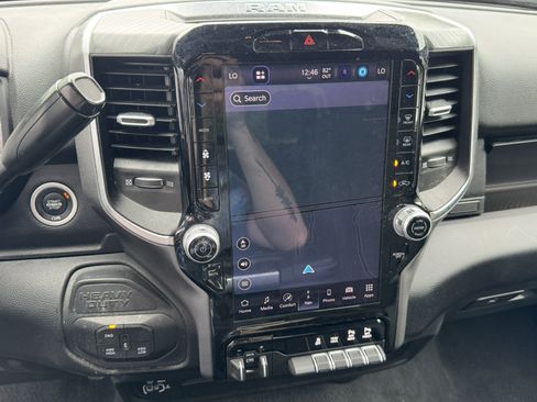 Used 2025 RAM 2500 Big Horn AWD/4WD image 27