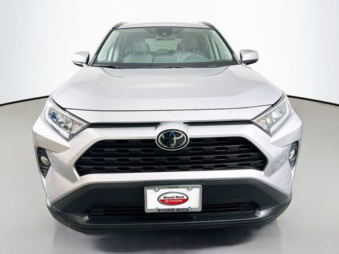 Certified 2019 Toyota RAV4 XLE Premium FWD image 2