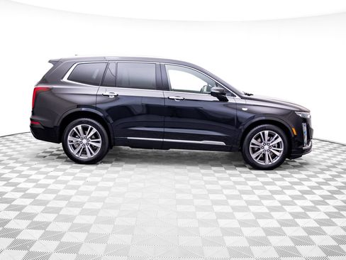 Certified 2025 Cadillac XT6 Premium Luxury w/ Platinum Package AWD/4WD image 8