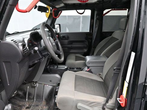 Used 2008 Jeep Wrangler X image 12