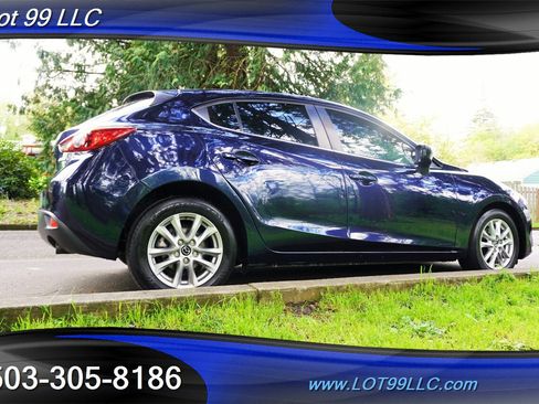 Used 2016 MAZDA MAZDA3 i Touring image 9