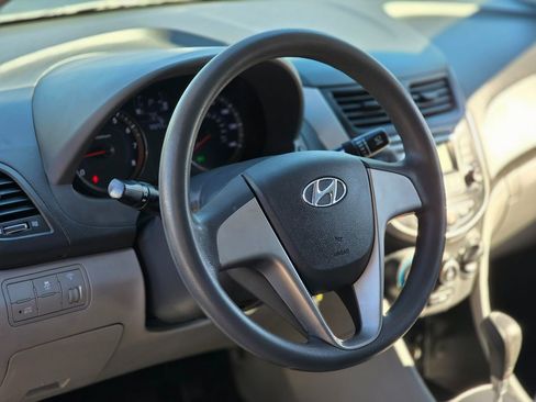 Used 2017 Hyundai Accent SE image 20